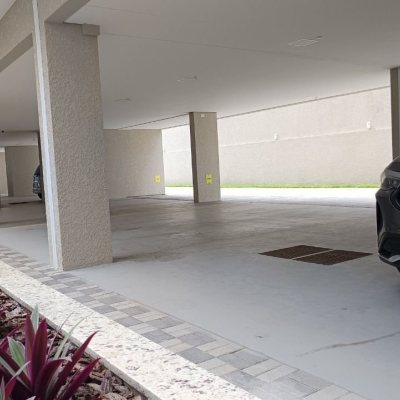 Cobertura com 171m², 3 quartos, 1 suíte, 2 garagens, no bairro Ingleses do Rio Vermelho em Florianópolis