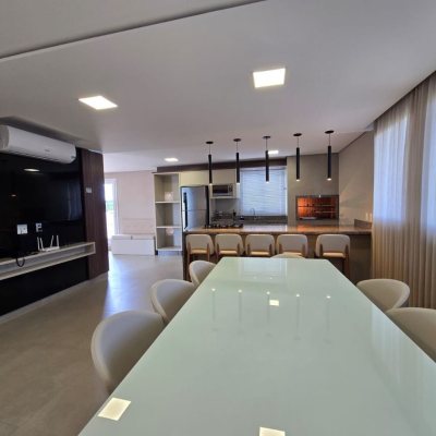 Apartamentos com 35m², 1 quarto, 1 garagem, no bairro Campeche em Florianópolis