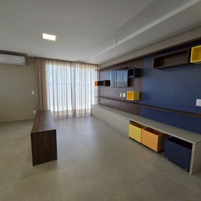 Apartamentos com 35m², 1 quarto, 1 garagem, no bairro Campeche em Florianópolis