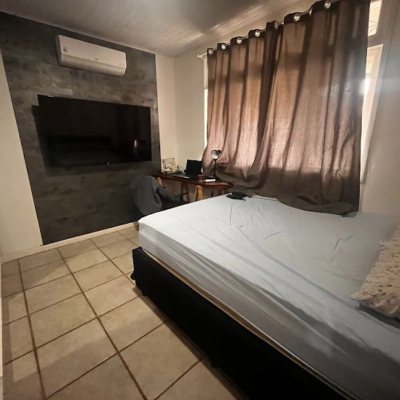 Casa Residencial com 115m², 3 quartos, 1 garagem, no bairro Saco Dos Limões em Florianópolis