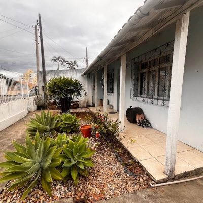 Casa Residencial com 115m², 3 quartos, 1 garagem, no bairro Saco Dos Limões em Florianópolis