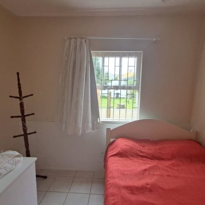 Casa Residencial com 140m², 4 quartos, 6 garagens, no bairro Ingleses do Rio Vermelho em Florianópolis