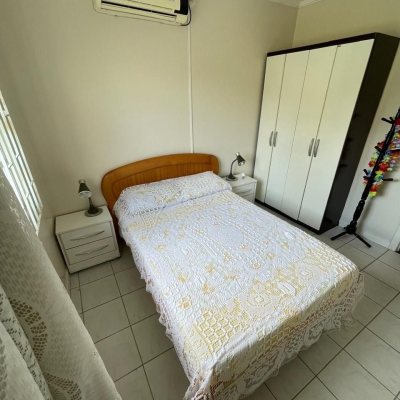 Casa Residencial com 140m², 4 quartos, 6 garagens, no bairro Ingleses do Rio Vermelho em Florianópolis