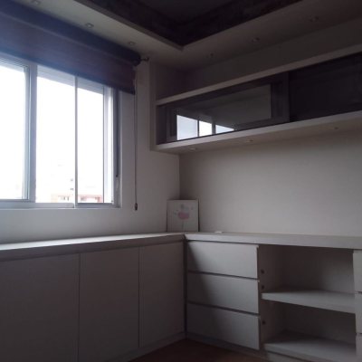 Apartamentos com 94m², 3 quartos, 1 suíte, 2 garagens, no bairro Estreito em Florianópolis