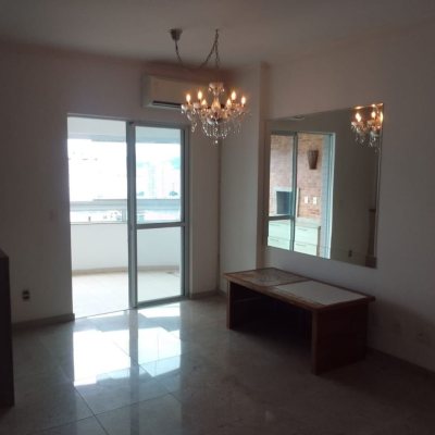 Apartamentos com 94m², 3 quartos, 1 suíte, 2 garagens, no bairro Estreito em Florianópolis