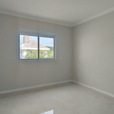 Apartamentos com 80m², 3 quartos, 1 suíte, 2 garagens, no bairro Ingleses do Rio Vermelho em Florianópolis