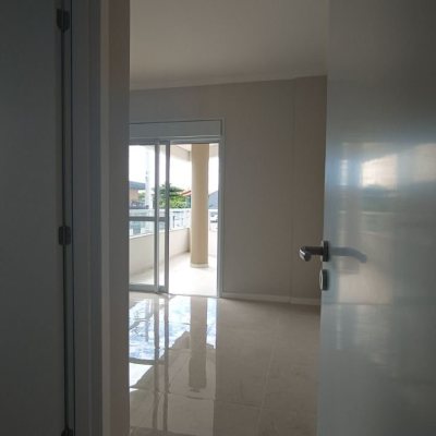 Apartamentos com 86m², 2 quartos, 1 suíte, 1 garagem, no bairro Ingleses do Rio Vermelho em Florianópolis