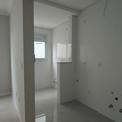 Apartamentos com 86m², 2 quartos, 1 suíte, 1 garagem, no bairro Ingleses do Rio Vermelho em Florianópolis