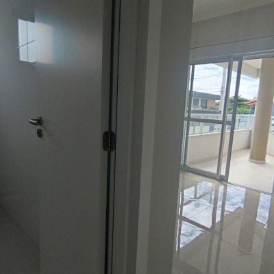 Apartamentos com 86m², 2 quartos, 1 suíte, 1 garagem, no bairro Ingleses do Rio Vermelho em Florianópolis