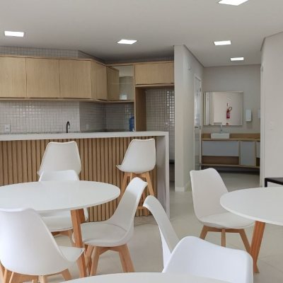 Apartamentos com 116m², 2 quartos, 1 suíte, 2 garagens, no bairro Ingleses em Florianópolis