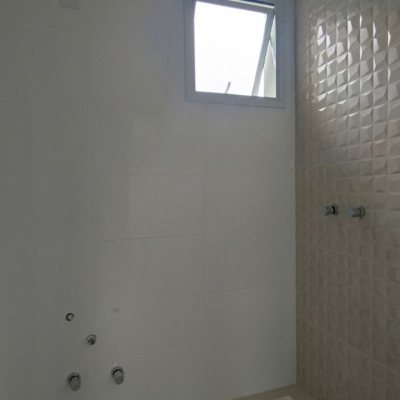 Cobertura com 164m², 3 quartos, 1 suíte, 2 garagens, no bairro Ingleses do Rio Vermelho em Florianópolis