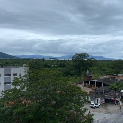 Apartamentos com 75m², 2 quartos, 1 suíte, 1 garagem, no bairro Centro em Palhoça