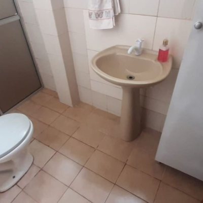 Predio com 750m², 1 garagem, no bairro Ponte do Imaruim em Palhoça