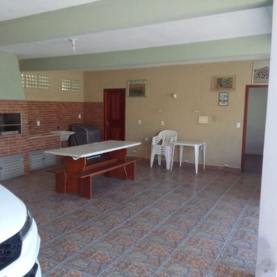 Casa Residencial com 125m², 3 quartos, 5 garagens, no bairro Tapera da Base em Florianópolis