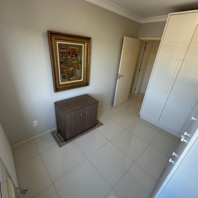 Cobertura com 118m², 3 quartos, 1 suíte, 2 garagens, no bairro Trindade em Florianópolis