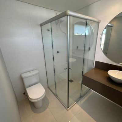 Cobertura com 118m², 3 quartos, 1 suíte, 2 garagens, no bairro Trindade em Florianópolis