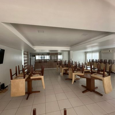 Cobertura com 118m², 3 quartos, 1 suíte, 2 garagens, no bairro Trindade em Florianópolis