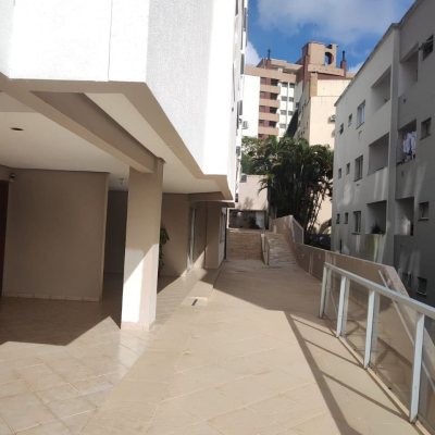 Apartamentos com 82m², 3 quartos, 1 suíte, no bairro Córrego Grande em Florianópolis