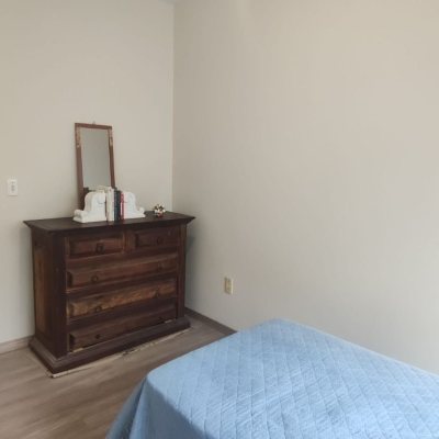 Apartamentos com 82m², 3 quartos, 1 suíte, no bairro Córrego Grande em Florianópolis