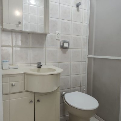Apartamentos com 82m², 3 quartos, 1 suíte, no bairro Córrego Grande em Florianópolis
