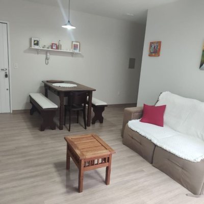 Apartamentos com 82m², 3 quartos, 1 suíte, no bairro Córrego Grande em Florianópolis