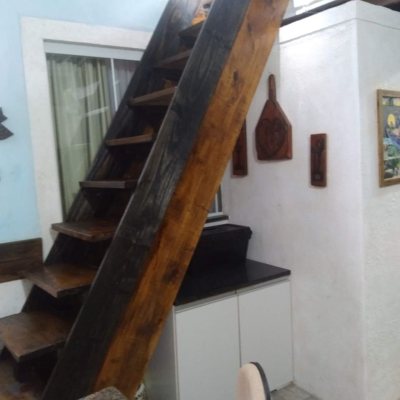 Casa Residencial com 100m², 2 quartos, 1 garagem, no bairro São João Do Rio Vermelho em Florianópolis