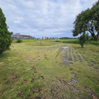 Terreno Comercial/Residencial com 6431m², no bairro Campeche em Florianópolis