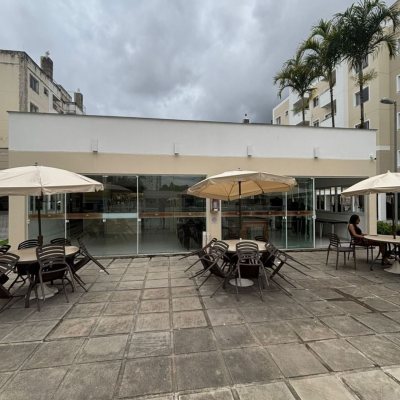 Apartamentos com 61m², 2 quartos, 1 suíte, 1 garagem, no bairro Pagani em Palhoça