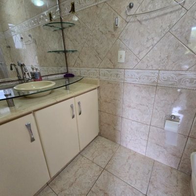 Apartamentos com 64m², 2 quartos, 1 garagem, no bairro Kobrasol em São José