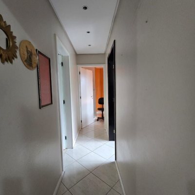 Apartamentos com 64m², 2 quartos, 1 garagem, no bairro Kobrasol em São José
