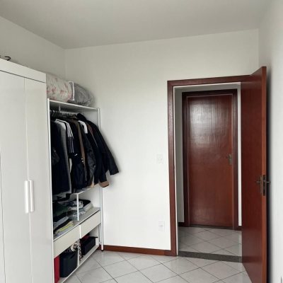 Apartamentos com 63m², 2 quartos, 1 garagem, no bairro Praia Comprida em São José