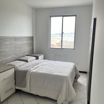 Apartamentos com 63m², 2 quartos, 1 garagem, no bairro Praia Comprida em São José