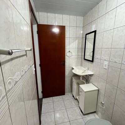 Apartamentos com 63m², 2 quartos, 1 garagem, no bairro Praia Comprida em São José