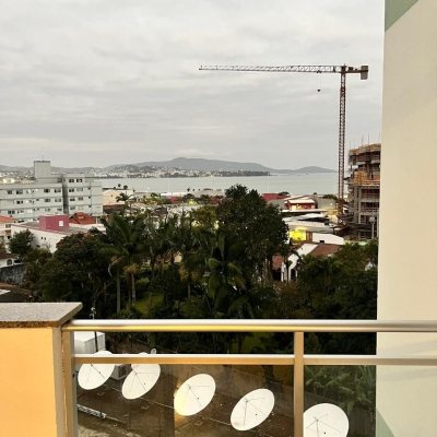 Apartamentos com 63m², 2 quartos, 1 garagem, no bairro Praia Comprida em São José