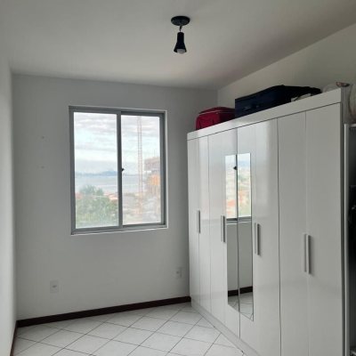 Apartamentos com 63m², 2 quartos, 1 garagem, no bairro Praia Comprida em São José