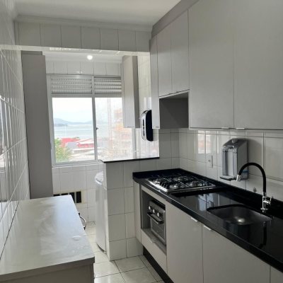 Apartamentos com 63m², 2 quartos, 1 garagem, no bairro Praia Comprida em São José