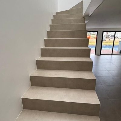 Casa em Condomínio com 216m², 3 quartos, 1 suíte, 2 garagens, no bairro Beira Rio em Biguaçu