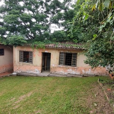 Casa Residencial com 274m², 5 quartos, 3 suítes, 4 garagens, no bairro Itaguaçu em Florianópolis