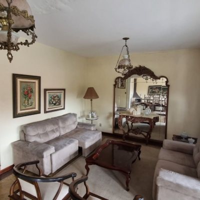 Casa Residencial com 274m², 5 quartos, 3 suítes, 4 garagens, no bairro Itaguaçu em Florianópolis