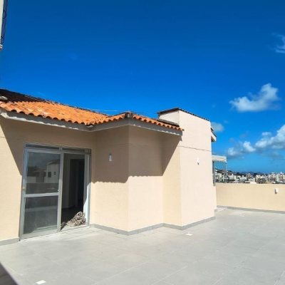 Cobertura com 117m², 2 quartos (sendo 1 suíte), 2 garagens, no bairro Capoeiras em Florianópolis