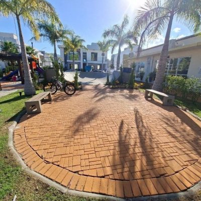 Casa em Condomínio com 179m², 3 quartos, 1 suíte, 2 garagens, no bairro Beira Rio em Biguaçu