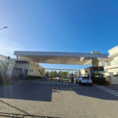 Casa em Condomínio com 179m², 3 quartos, 1 suíte, 2 garagens, no bairro Beira Rio em Biguaçu