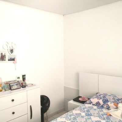 Casa Residencial com 120m², 3 quartos, 1 suíte, 4 garagens, no bairro São Sebastião em Palhoça