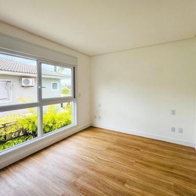 Casa Residencial com 123m², 3 quartos (sendo 1 suíte), 1 garagem, no bairro Campeche em Florianópolis