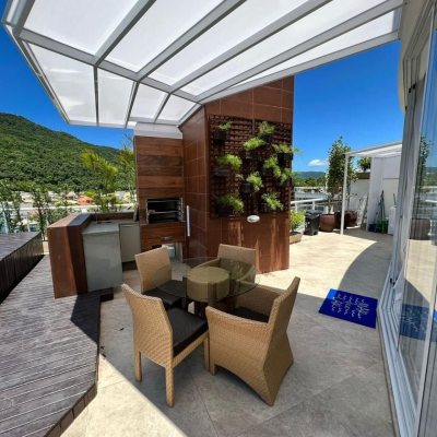 Cobertura com 318m², 4 quartos, 4 suítes, 3 garagens, no bairro Cachoeira do Bom Jesus em Florianópolis