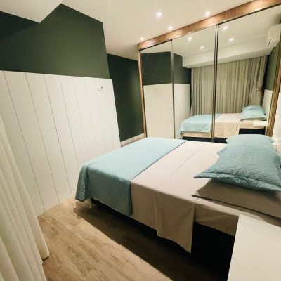 Cobertura com 318m², 4 quartos, 4 suítes, 3 garagens, no bairro Cachoeira do Bom Jesus em Florianópolis