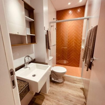 Cobertura com 318m², 4 quartos, 4 suítes, 3 garagens, no bairro Cachoeira do Bom Jesus em Florianópolis