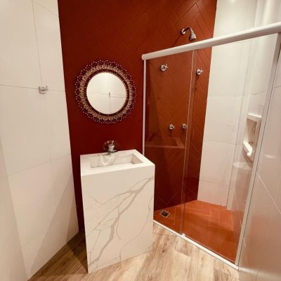 Cobertura com 318m², 4 quartos, 4 suítes, 3 garagens, no bairro Cachoeira do Bom Jesus em Florianópolis