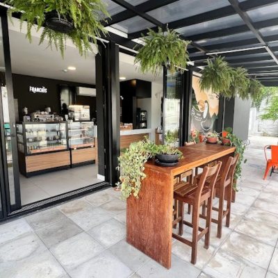 Loja com 69m², no bairro Carvoeira em Florianópolis