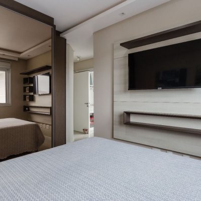 Cobertura com 110m², 2 quartos, 1 suíte, 2 garagens, no bairro Canasvieiras em Florianópolis